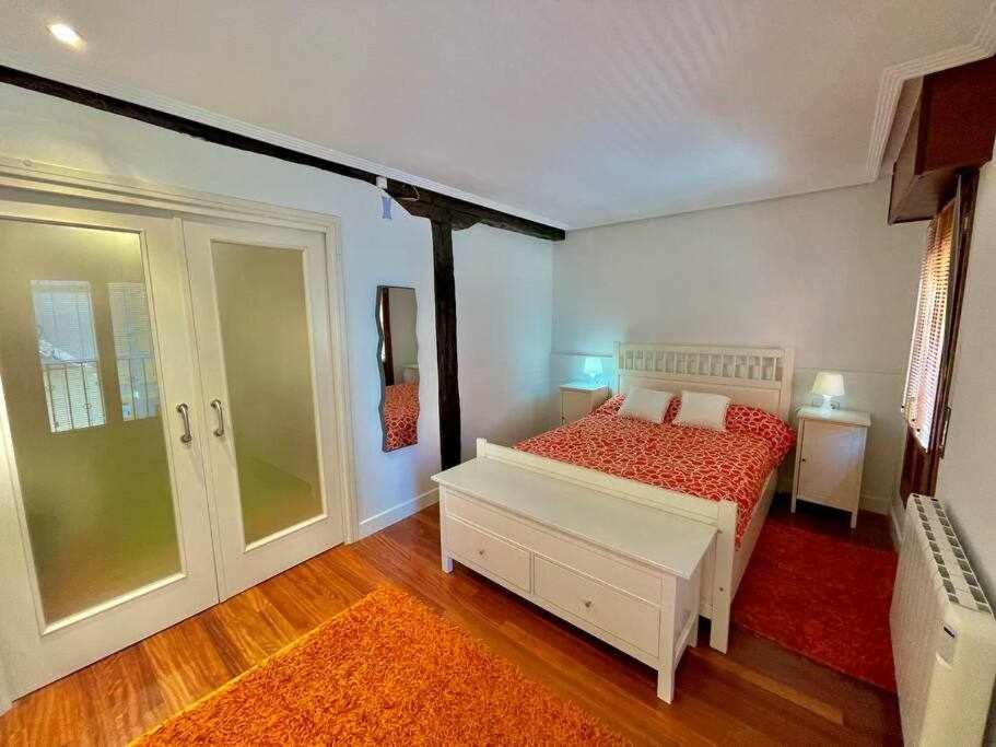Andra Mari Etxea Apartamento En Parte Antigua Bermeo Eksteriør bilde